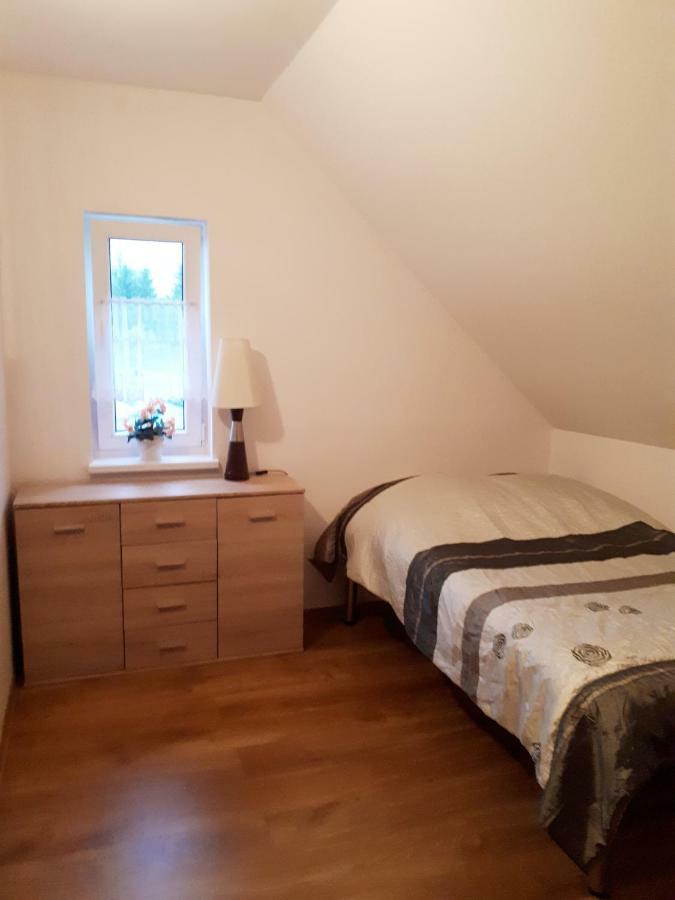 Apartament Deja Vu-Bieszczady Устрики-Долішні Екстер'єр фото
